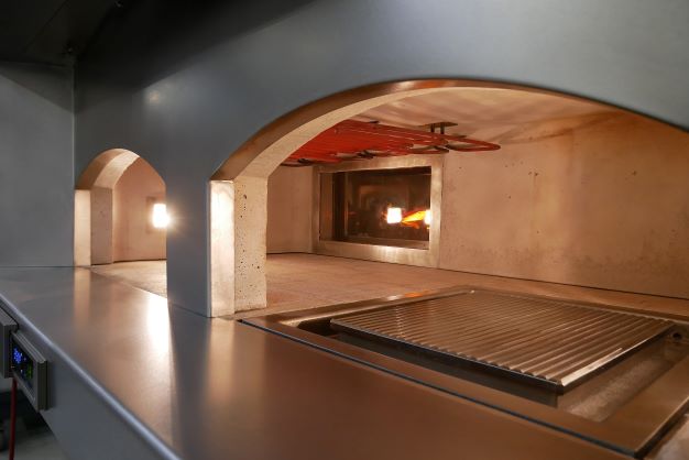 ELECTRIC OVEN WITH CHAR GRILL
